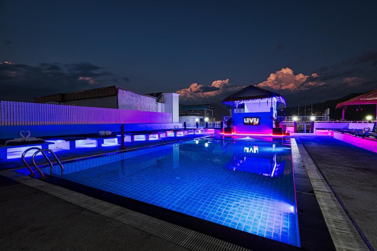 Hotel Baya Phuket Patong Esterno foto